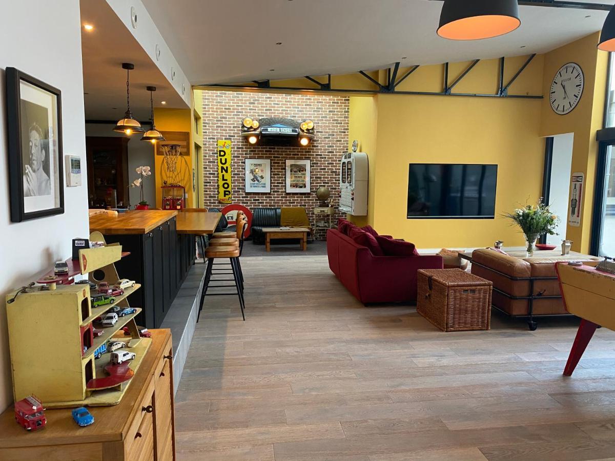 Loft Spa Reims-fr 200m2 privatifs, piscine intérieure chauffée, spa et parking Extérieur photo